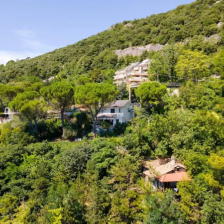 Rilke, Oasi Con Vista Golfo Di Trieste Vila